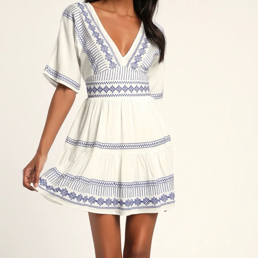 NWT Lulus White Embroidered Short Sleeve V-Neck Mini Dress!